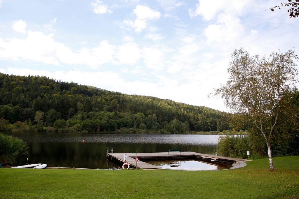 Sonnenhotel Hafnersee Keutschach am See Bagian luar foto