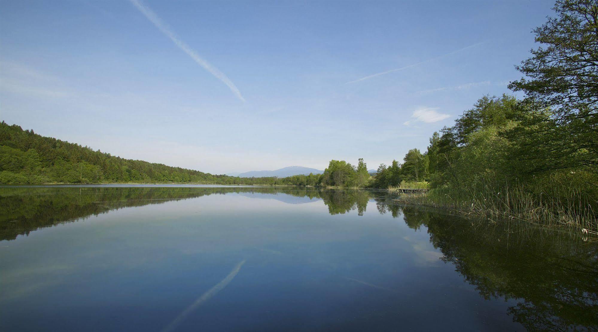 Sonnenhotel Hafnersee Keutschach am See Bagian luar foto